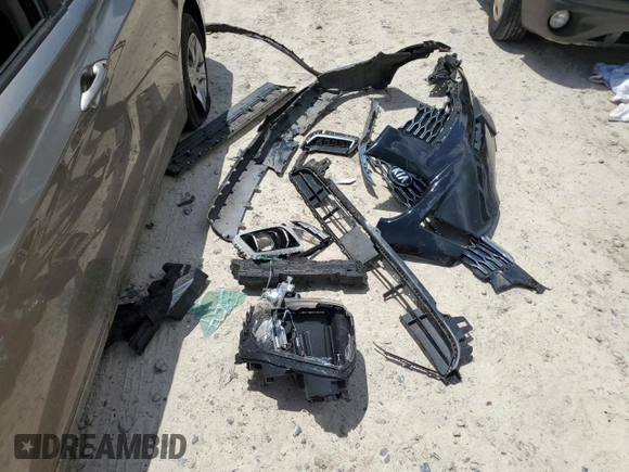 2020 Kia Telluride EX with VIN 5XYP3DHC8LG026310, listed as a Copart auction lot 61509905 with Not provided miles and Non repairable. Bid and sale history available at DreamBid. Image 13.