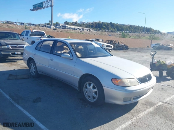 1993 Lexus GS 300 with VIN JT8JS47E7P0044285, listed as a IAAI auction lot 41782769 with 333,576 mi miles. Bid and sale history available at carsss.com. Image 1.