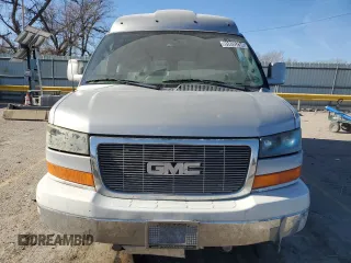 2005 GMC Savana Cargo Van YF7 Upfitter with VIN 1GDFH15T451216491, listed as a Copart auction lot 85800294 with 128,042 mi miles and Clean Title. Bid and sale history available at carsss.com. Image 5.