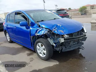2011 Nissan Versa 1.8 S with VIN 3N1BC1CP8BL487925, listed as a IAAI auction lot 41795954 with 149,942 mi miles. Bid and sale history available at carsss.com. Image 1.