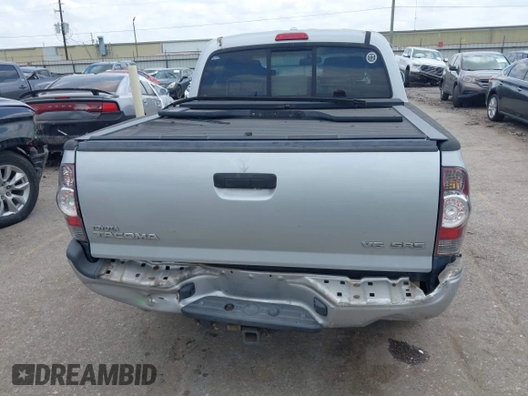 2009 Toyota Tacoma with VIN 3TMLU42N69M032320, listed as a IAAI auction lot 42280196 with 214,720 mi miles and . Bid and sale history available at DreamBid. Image 16.