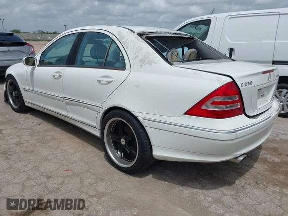2004 Mercedes-Benz C 230 Kompressor with VIN WDBRF40J84F531079, listed as a IAAI auction lot 42622697 with Not provided miles and . Bid and sale history available at DreamBid. Image 3.