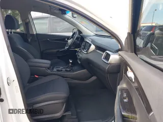 2019 Kia Sorento LX with VIN 5XYPG4A54KG599963, listed as a IAAI auction lot 41558055 with 119,238 mi miles and . Bid and sale history available at DreamBid. Image 5.