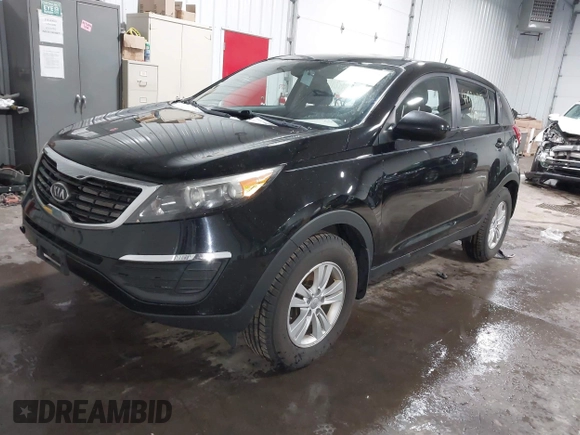 2012 Kia Sportage LX with VIN KNDPB3A21C7188940, listed as a IAAI auction lot 41921135 with 155,719 mi miles. Bid and sale history available at carsss.com. Image 2.