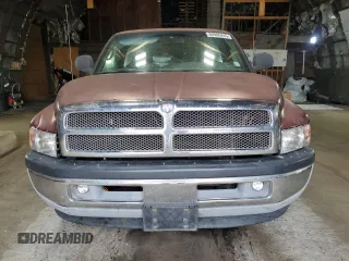 2001 Dodge 1500 z VIN 1B7HC16Y51S251826, wystawiony jako Copart lot #60906245 z przebiegiem 81 495 mil mil oraz Szkoda całkowita • Salvage title. Historia ofert i sprzedaży dostępna na DreamBid. Obrazek 5.