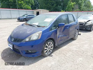 2012 Honda Fit Sport с VIN JHMGE8H57CC003882, выставлен на аукционе IAAI как лот 42428272 с пробегом 153 552 миль миль и . История ставок и продаж доступна на DreamBid. Изображение 2.