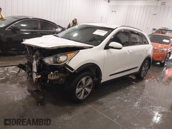 2019 Kia Niro EX with VIN KNDCC3LCXK5221753, listed as a IAAI auction lot 41618832 with 85,950 mi miles. Bid and sale history available at carsss.com. Image 2.