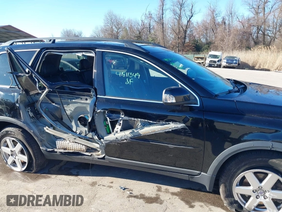 2007 Volvo XC90 I6 with VIN YV4CY982171396358, listed as a IAAI auction lot 41811349 with 177,511 mi miles. Bid and sale history available at carsss.com. Image 17.