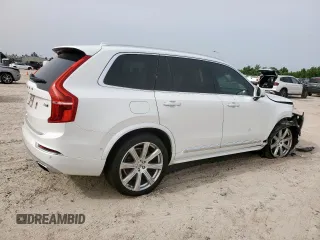2019 Volvo XC90 Inscription z VIN YV4A22PL0K1445651, wystawiony jako Copart lot #56544015 z przebiegiem 124 029 mil mil oraz Szkoda całkowita • Salvage title. Historia ofert i sprzedaży dostępna na DreamBid. Obrazek 3.