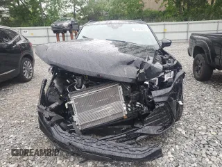 2024 Volkswagen Tiguan SE R-Line Black with VIN 3VV8B7AXXRM124760, listed as a Copart auction lot 59147895 with 9,261 mi miles and Salvage title. Bid and sale history available at DreamBid. Image 5.