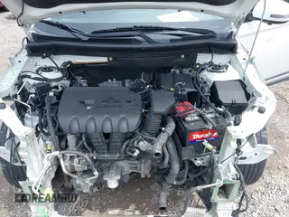 2020 Mitsubishi Outlander SE z VIN JA4AD3A33LZ006114, wystawiony jako IAAI lot #42288365 z przebiegiem 87 153 mil mil oraz . Historia ofert i sprzedaży dostępna na DreamBid. Obrazek 10.