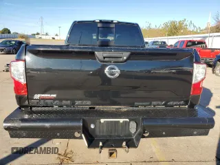 2018 Nissan Titan XD SV with VIN 1N6BA1F48JN520938, listed as a Copart auction lot 79501474 with 262,120 mi miles and Salvage Title. Bid and sale history available at carsss.com. Image 6.