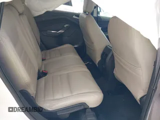 2019 Ford Escape SE z VIN 1FMCU0GD1KUA12322, wystawiony jako IAAI lot #42232033 z przebiegiem 141 764 mil mil oraz . Historia ofert i sprzedaży dostępna na DreamBid. Obrazek 8.