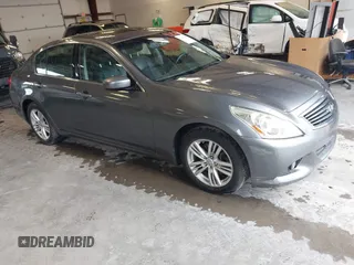 2011 Infiniti G25 x z VIN JN1DV6ARXBM653288, wystawiony jako IAAI lot #42429108 z przebiegiem 187 926 mil mil oraz . Historia ofert i sprzedaży dostępna na DreamBid. Obrazek 1.