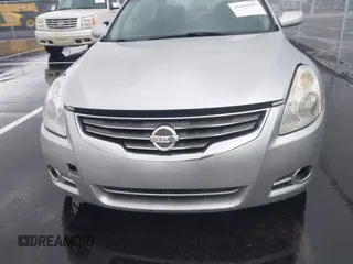 2011 Nissan Altima S with VIN 1N4AL2AP2BN473090, listed as a IAAI auction lot 41954089 with 194,707 mi miles and . Bid and sale history available at carsss.com. Image 6.
