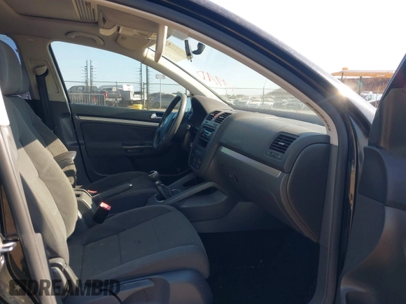 2007 Volkswagen Rabbit with VIN WVWCS91K27W271953, listed as a IAAI auction lot 42617183 with 167,380 mi miles and . Bid and sale history available at DreamBid. Image 5.