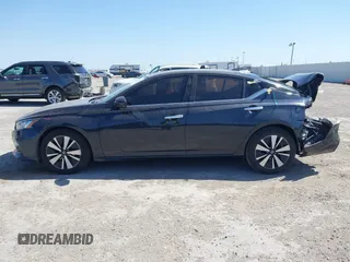 2019 Nissan Altima SL with VIN 1N4BL4EV1KC179605, listed as a IAAI auction lot 41863484 with 95,840 mi miles and . Bid and sale history available at DreamBid. Image 14.