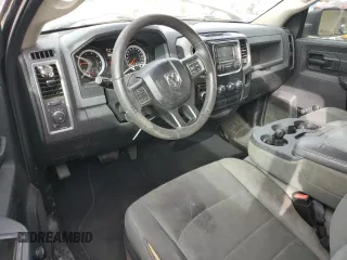 2015 Ram 1500 Tradesman z VIN 3C6JR7AT9FG581134, wystawiony jako Copart lot #49156425 z przebiegiem 182 504 mil mil oraz Szkoda całkowita • Salvage title. Historia ofert i sprzedaży dostępna na DreamBid. Obrazek 8.