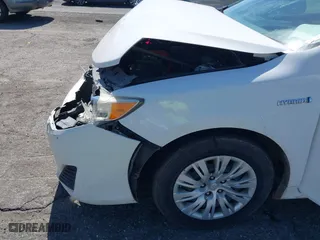 2014 Toyota Camry Hybrid LE with VIN 4T1BD1FK5EU135465, listed as a IAAI auction lot 41713264 with 158,750 mi miles. Bid and sale history available at carsss.com. Image 16.
