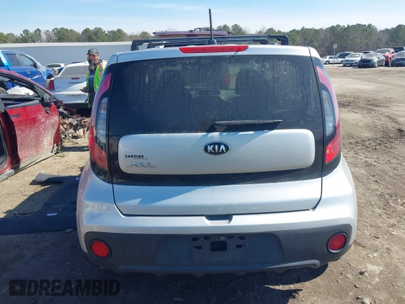 2018 Kia Soul with VIN KNDJN2A24J7575650, listed as a IAAI auction lot 41668389 with 88,759 mi miles. Bid and sale history available at carsss.com. Image 16.
