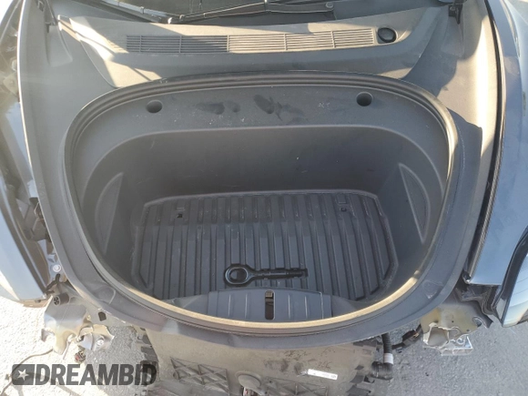 2023 Tesla Model 3 с VIN 5YJ3E1EA1PF558134, выставлен на аукционе Copart как лот 57133275 с пробегом 25 385 миль миль и Списание • Salvage title. История ставок и продаж доступна на DreamBid. Изображение 11.