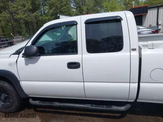 2004 Chevrolet Silverado 1500 Z71 with VIN 1GCEK19T04E120134, listed as a IAAI auction lot 41993068 with 162,486 mi miles. Bid and sale history available at carsss.com. Image 14.