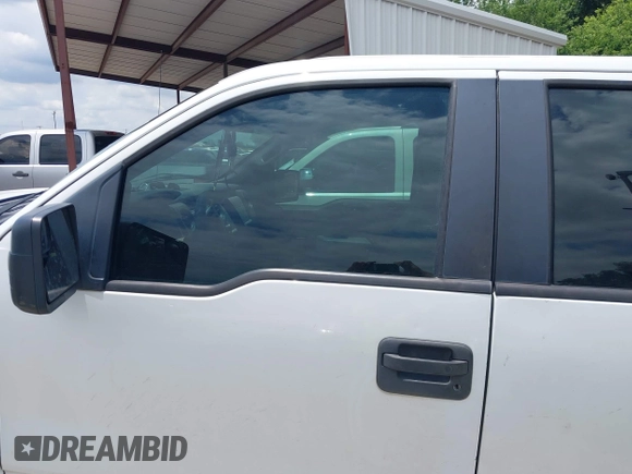 2011 Ford F-150 XL with VIN 1FTEX1CM0BFB83003, listed as a IAAI auction lot 42350229 with 216,007 mi miles and . Bid and sale history available at DreamBid. Image 14.
