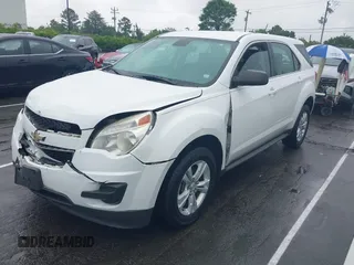 2013 Chevrolet Equinox LS z VIN 2GNFLCEK4D6170086, wystawiony jako IAAI lot #42113796 z przebiegiem 102 203 mil mil oraz . Historia ofert i sprzedaży dostępna na DreamBid. Obrazek 2.