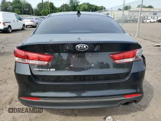 2017 Kia Optima LX z VIN 5XXGT4L36HG152748, wystawiony jako Copart lot #60788595 z przebiegiem 102 972 mil mil oraz Szkoda całkowita • Salvage title. Historia ofert i sprzedaży dostępna na DreamBid. Obrazek 6.