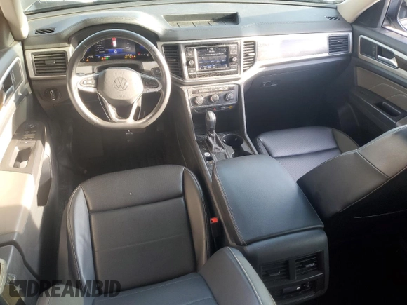 2022 Volkswagen Atlas SE with VIN 1V2DP2CA4NC533230, listed as a Copart auction lot 73013684 with 46,484 mi miles and Clean title. Bid and sale history available at DreamBid. Image 8.