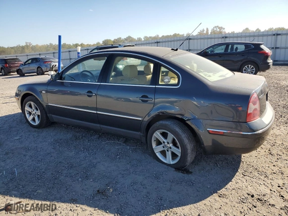 2004 Volkswagen Passat Sedan GLX with VIN WVWRH63B84P102465, listed as a Copart auction lot 76418134 with 106,322 mi miles and Salvage Title. Bid and sale history available at carsss.com. Image 2.