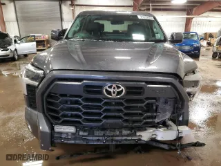 2024 Toyota Tundra 4WD SR5 with VIN 5TFLA5DB3RX133911, listed as a Copart auction lot 87292404 with 36,518 mi miles and Salvage Title. Bid and sale history available at carsss.com. Image 5.