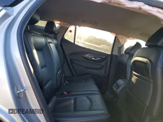 2021 GMC Terrain SLT z VIN 3GKALPEV5ML395198, wystawiony jako Copart lot #79750474 z przebiegiem 38 272 mil mil oraz Szkody całkowita. Historia ofert i sprzedaży dostępna na DreamBid. Obrazek 12.