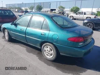 1997 Ford Escort LX with VIN 1FALP13P3VW125396, listed as a IAAI auction lot 42036066 with 132,239 mi miles. Bid and sale history available at carsss.com. Image 3.