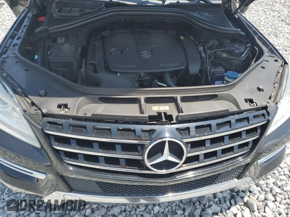 2013 Mercedes-Benz M 350 z VIN 4JGDA5JB3DA161174, wystawiony jako Copart lot #55852645 z przebiegiem 140 772 mil mil oraz Czysty tytuł • Clean title. Historia ofert i sprzedaży dostępna na DreamBid. Obrazek 12.