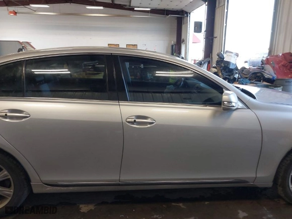 2010 Lexus GS 350 with VIN JTHCE1KS0A0026231, listed as a IAAI auction lot 41969151 with 126,643 mi miles. Bid and sale history available at carsss.com. Image 14.