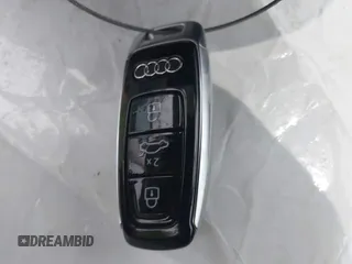 2022 Audi e-tron Premium Plus with VIN WA1LAAGE5NB022695, listed as a IAAI auction lot 41181338 with 14,711 mi miles and . Bid and sale history available at DreamBid. Image 11.