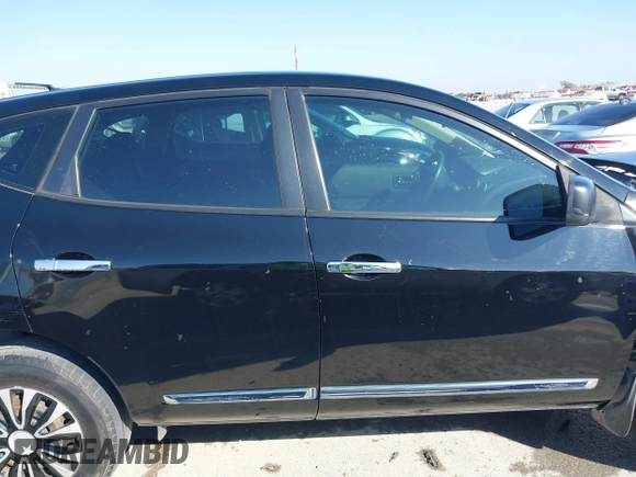 2012 Nissan Rogue S with VIN JN8AS5MT4CW280043, listed as a IAAI auction lot 41799518 with 168,133 mi miles. Bid and sale history available at carsss.com. Image 14.