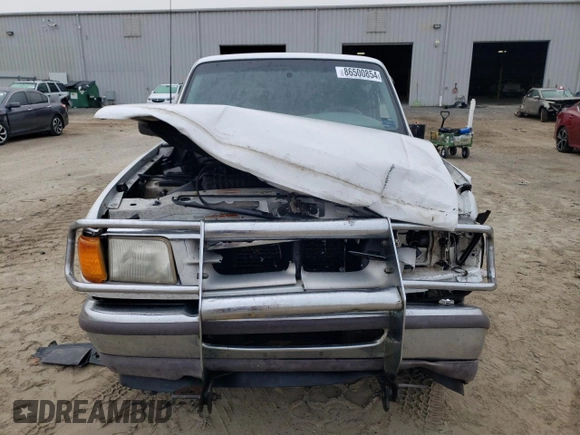 1996 Ford Ranger XLT with VIN 1FTCR15X7TPA63056, listed as a Copart auction lot 86500854 with 239,185 mi miles and Salvage Title. Bid and sale history available at DreamBid. Image 5.