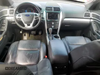 2014 Ford Explorer XLT z VIN 1FM5K8D87EGA97951, wystawiony jako Copart lot #58372625 z przebiegiem 122 462 mil mil oraz Nie do naprawy • Non repairable. Historia ofert i sprzedaży dostępna na DreamBid. Obrazek 8.