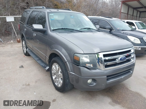 2011 Ford Expedition Limited with VIN 1FMJU1K50BEF09630, listed as a IAAI auction lot 41439602 with 192,409 mi miles. Bid and sale history available at carsss.com. Image 1.
