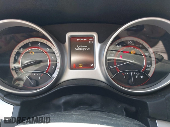2014 Dodge Journey SXT with VIN 3C4PDCBG5ET250732, listed as a IAAI auction lot 41900940 with 144,301 mi miles. Bid and sale history available at carsss.com. Image 7.