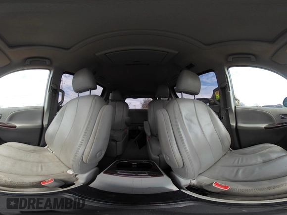 2013 Toyota Sienna XLE with VIN 5TDDK3DC9DS064154, listed as a IAAI auction lot 41898401 with 175,013 mi miles and . Bid and sale history available at DreamBid. Image 18.