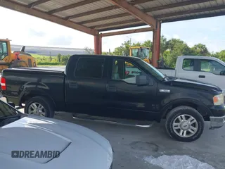 2004 Ford F-150 XLT z VIN 1FTPW12554KD31646, wystawiony jako IAAI lot #42798307 z przebiegiem 263 985 mil mil oraz . Historia ofert i sprzedaży dostępna na DreamBid. Obrazek 13.