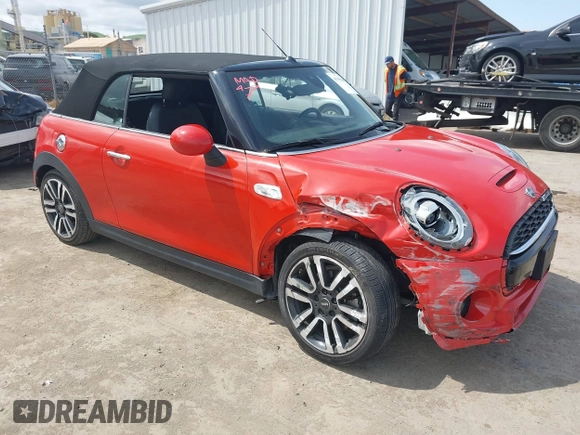 2019 MINI Convertible Cooper S with VIN WMWWG9C58K3E40700, listed as a IAAI auction lot 41985685 with 29,128 mi miles. Bid and sale history available at carsss.com. Image 1.