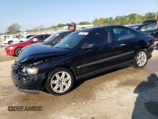 2004 Volvo S60 with VIN YV1RH59H842379484, listed as a Copart auction lot 72387084 with 213,647 mi miles and Non Repairable. Bid and sale history available at carsss.com. Image 1.