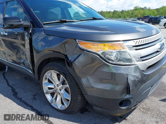 2015 Ford Explorer XLT with VIN 1FM5K8D89FGC34017, listed as a IAAI auction lot 42000904 with 164,374 mi miles and . Bid and sale history available at carsss.com. Image 6.