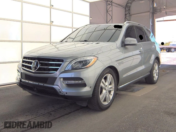 2012 Mercedes-Benz M 350 with VIN 4JGDA2EB7CA057083, listed as a Copart auction lot 56257605 with 184,579 mi miles and Clean Title. Bid and sale history available at DreamBid. Image 2.