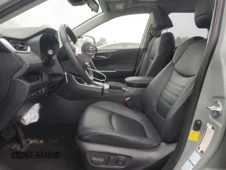 2021 Toyota RAV4 XLE Premium with VIN JTMA1RFV0MD074834, listed as a Copart auction lot 58466965 with 71,623 mi miles and Salvage title. Bid and sale history available at DreamBid. Image 7.