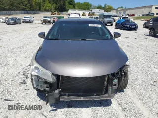 2017 Toyota Camry XLE z VIN 4T1BF1FK3HU377623, wystawiony jako Copart lot #53292365 z przebiegiem 104 393 mil mil oraz Szkoda całkowita • Salvage title. Historia ofert i sprzedaży dostępna na DreamBid. Obrazek 5.